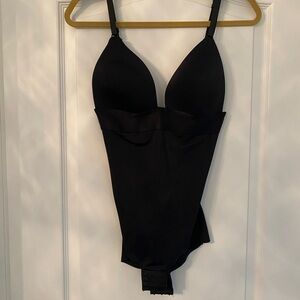 Daisy Fuentes Black Shapewear Bodysuit